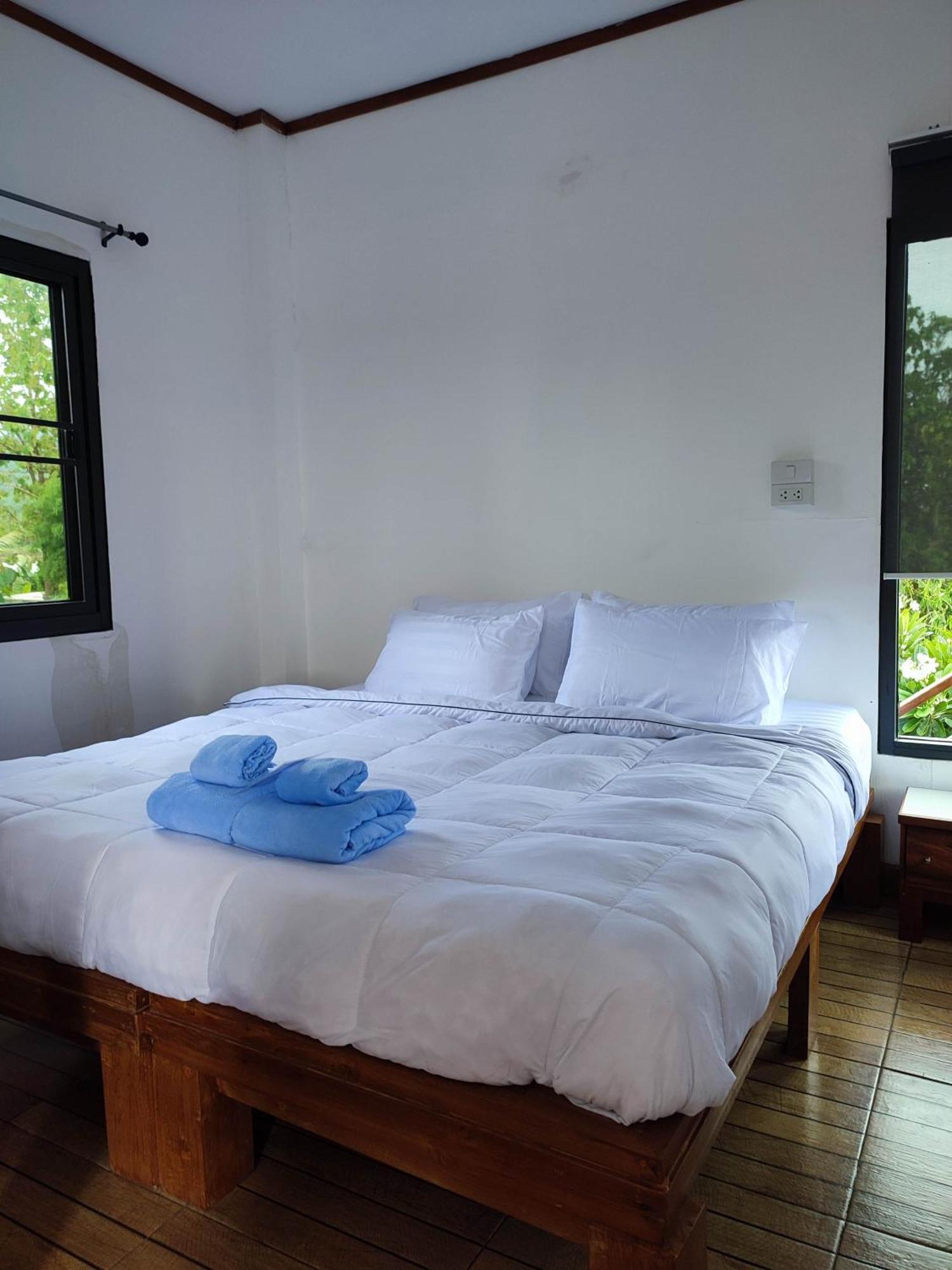 Dream Riverside Mae Sariang Extérieur photo