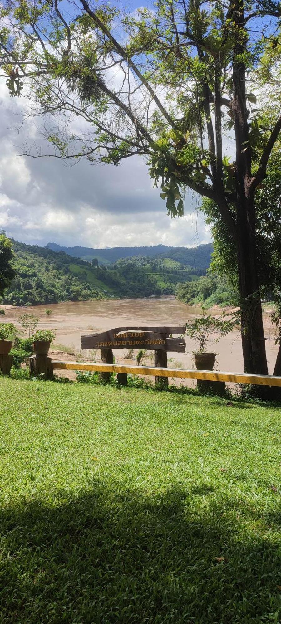 Dream Riverside Mae Sariang Extérieur photo